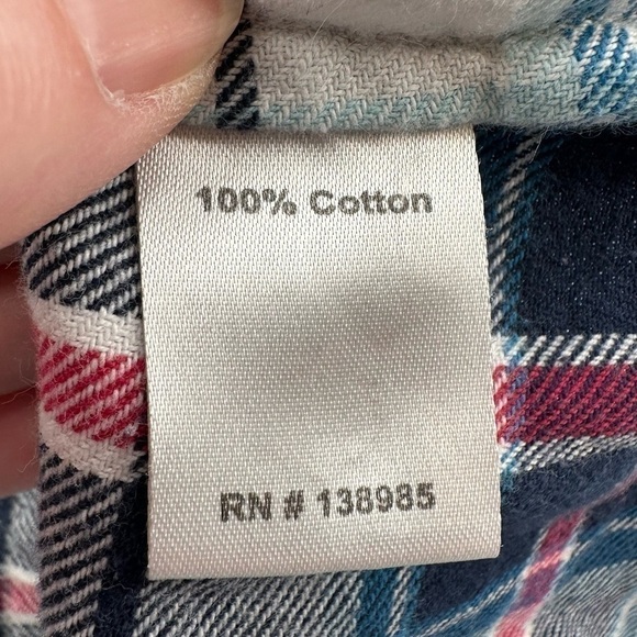 Purnell Women’s Flannel Button Down Shirt with Flower Buttons Size Large - Picture 7 of 9